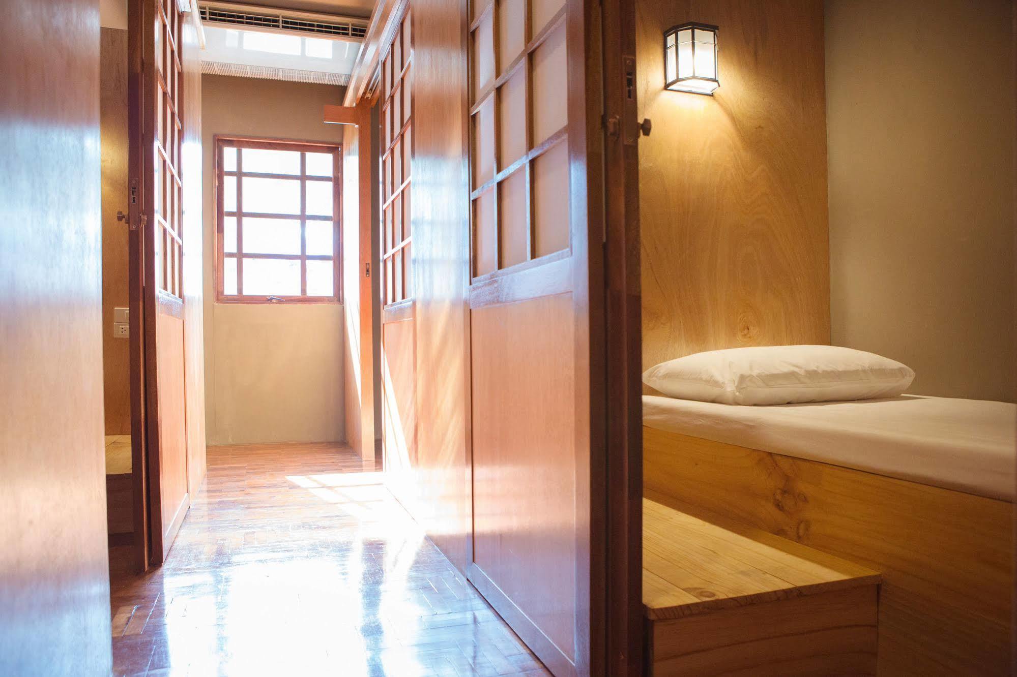 Baan Mek Hostel Чіангмай Екстер'єр фото